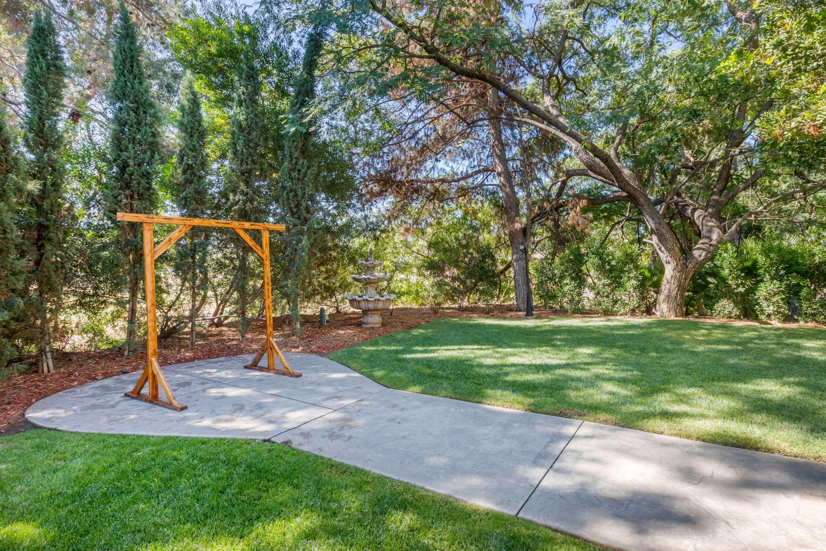 סאנטי Carlton Oaks Lodge, Ascend Hotel Collection מראה חיצוני תמונה